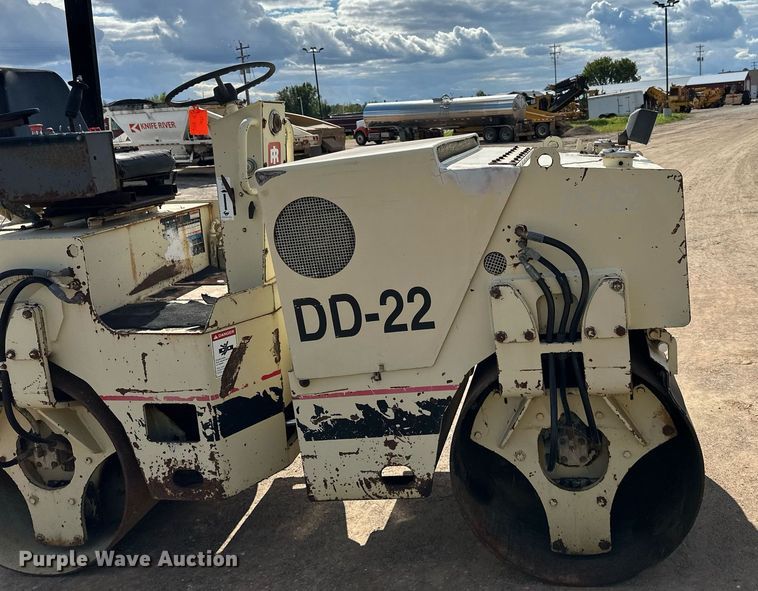 image for item DN0783 1995 Ingersoll Rand  DD22 double drum vibratory roller