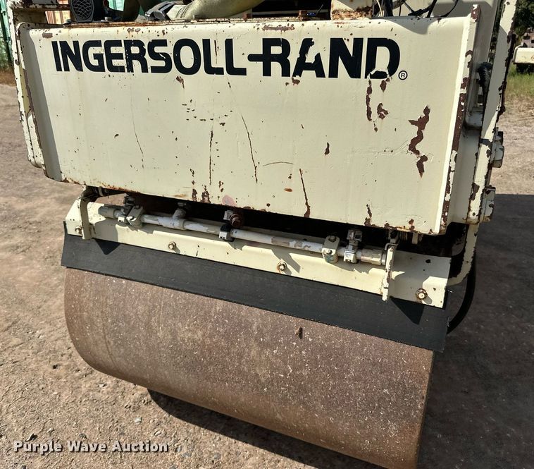 image for item DN0783 1995 Ingersoll Rand  DD22 double drum vibratory roller
