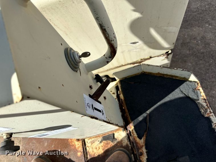 image for item DN0783 1995 Ingersoll Rand  DD22 double drum vibratory roller