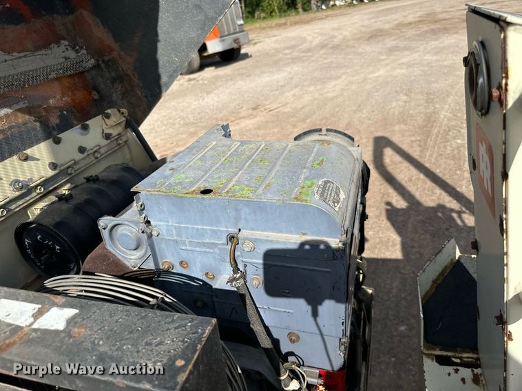 image for item DN0783 1995 Ingersoll Rand  DD22 double drum vibratory roller