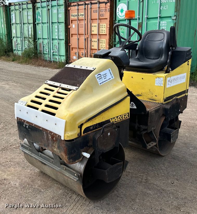 image for item DN0784 1999 Wacker RD11A double drum vibratory roller