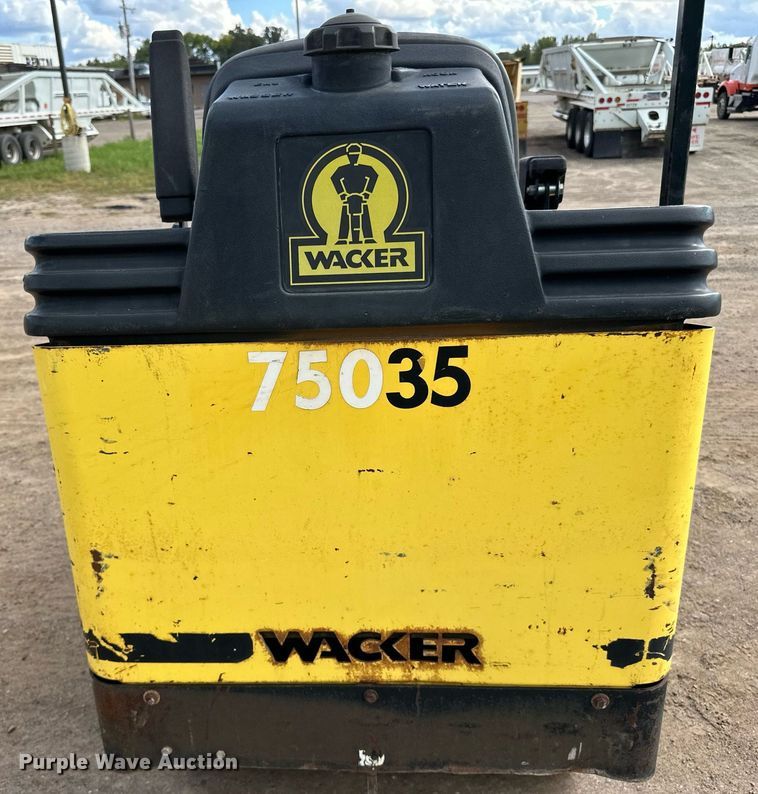 image for item DN0784 1999 Wacker RD11A double drum vibratory roller