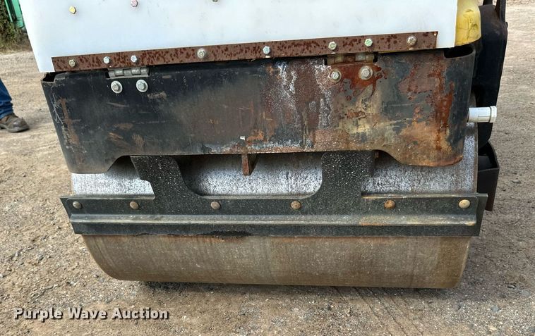 image for item DN0784 1999 Wacker RD11A double drum vibratory roller