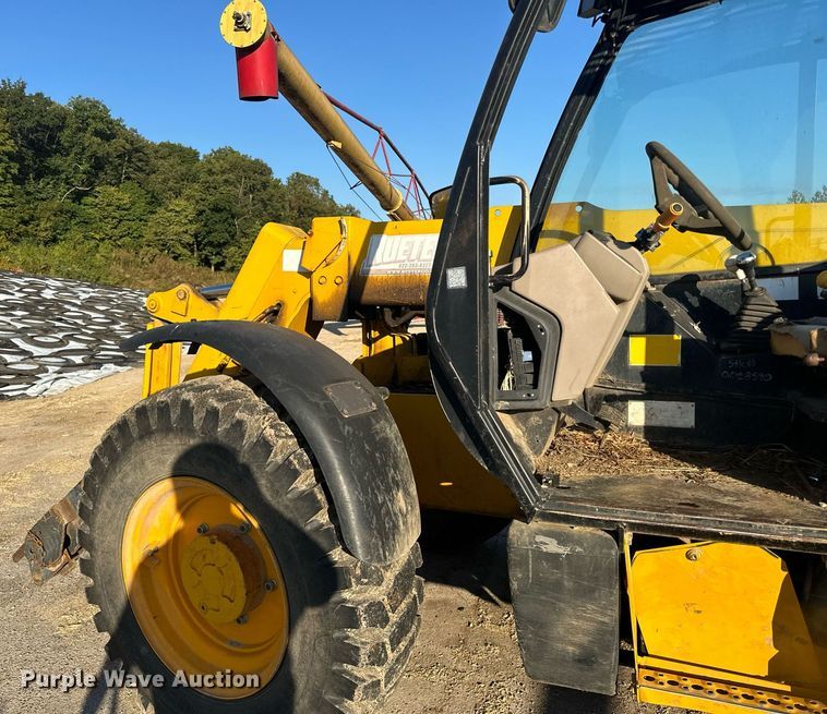 image for item DN0785 2000 JCB 530 telehandler