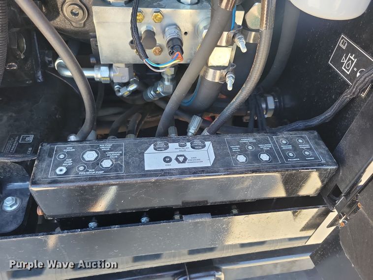 image for item DN3551 2023 Ditch Witch JT24 directional boring unit