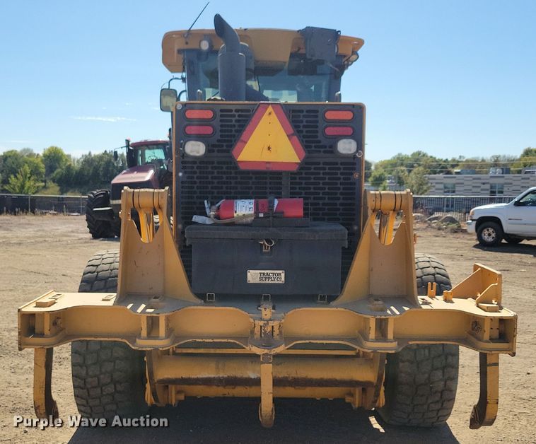 image for item DN3552 2008 John Deere 872D motor grader