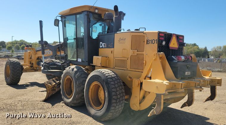 image for item DN3552 2008 John Deere 872D motor grader