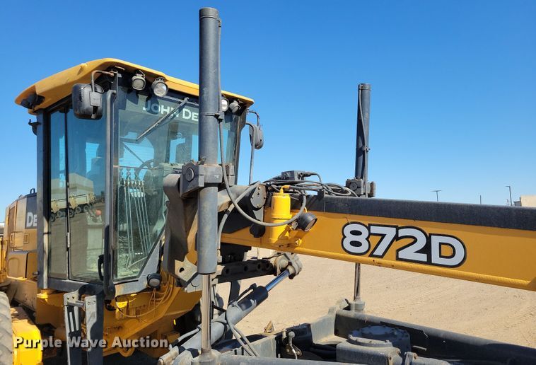 image for item DN3552 2008 John Deere 872D motor grader
