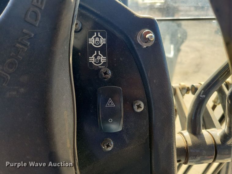 image for item DN3552 2008 John Deere 872D motor grader