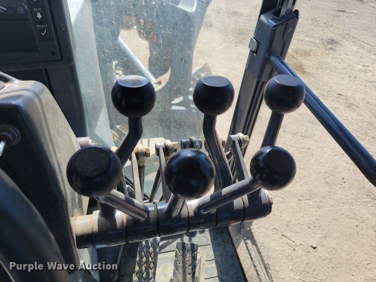 image for item DN3552 2008 John Deere 872D motor grader