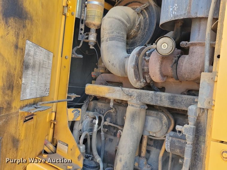 image for item DN3552 2008 John Deere 872D motor grader