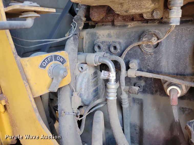 image for item DN3552 2008 John Deere 872D motor grader