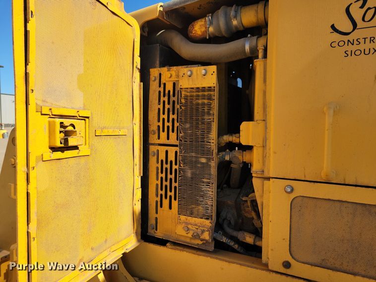 image for item DN3552 2008 John Deere 872D motor grader