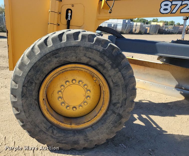 image for item DN3552 2008 John Deere 872D motor grader