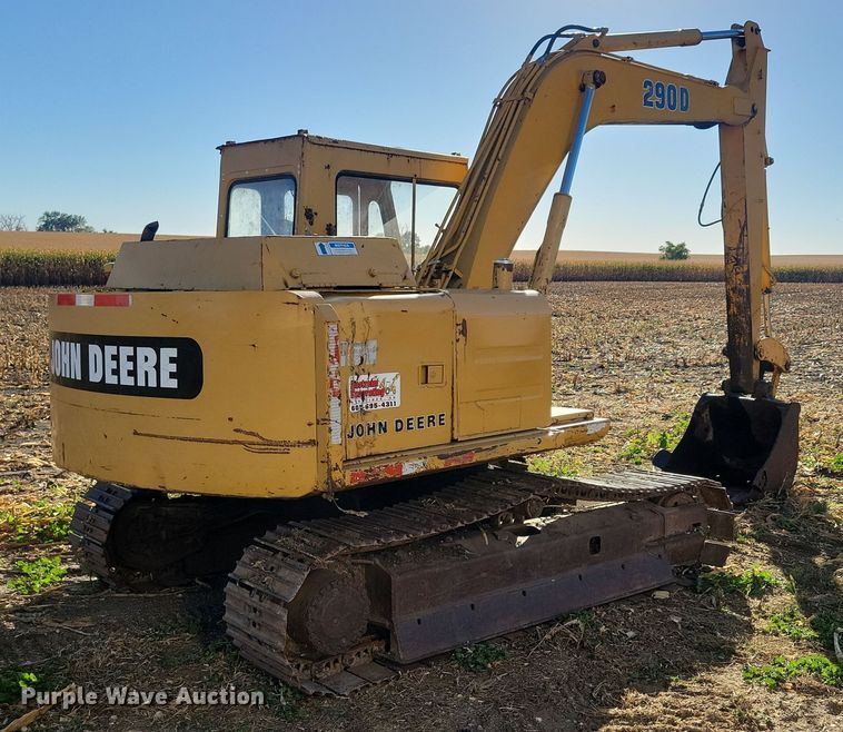 image for item DN3555 John Deere 290D excavator
