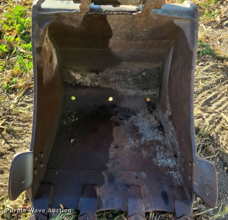 image for item DN3555 John Deere 290D excavator