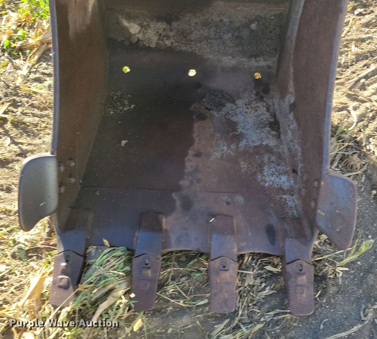 image for item DN3555 John Deere 290D excavator