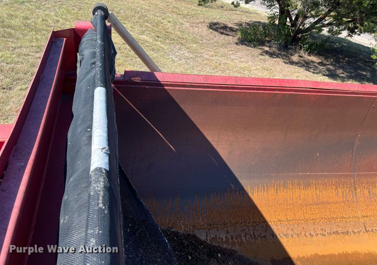 image for item DO2502 2018 Brazos end dump trailer