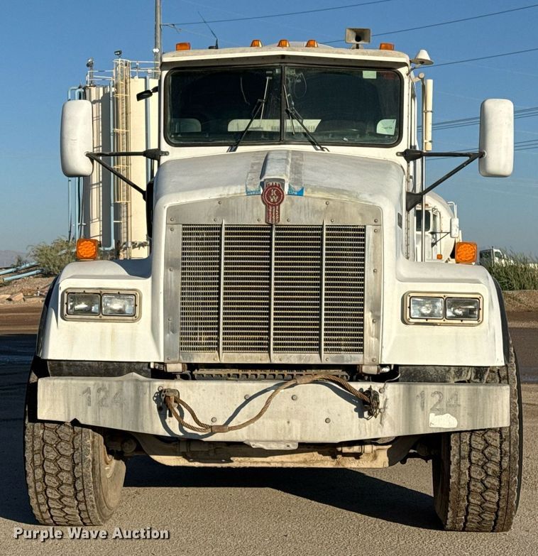 image for item DO2504 2006 Kenworth W900 ready mix truck