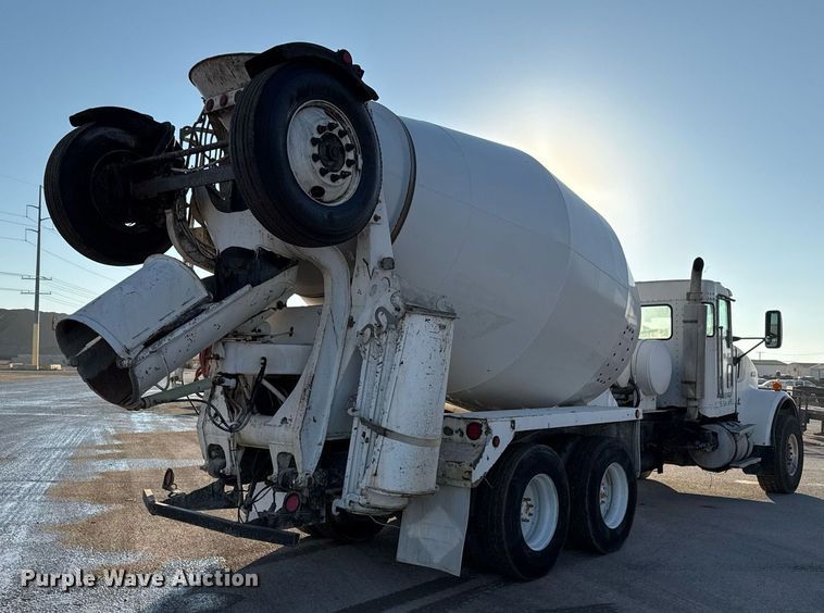 image for item DO2504 2006 Kenworth W900 ready mix truck