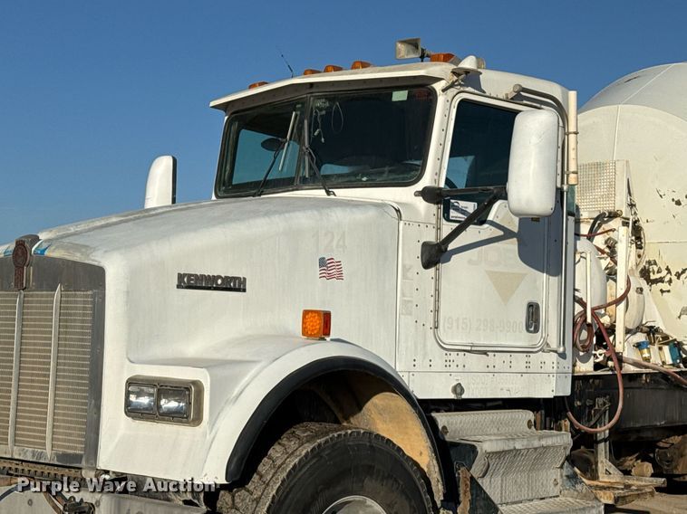 image for item DO2504 2006 Kenworth W900 ready mix truck