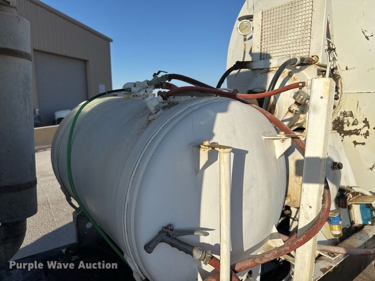 image for item DO2504 2006 Kenworth W900 ready mix truck