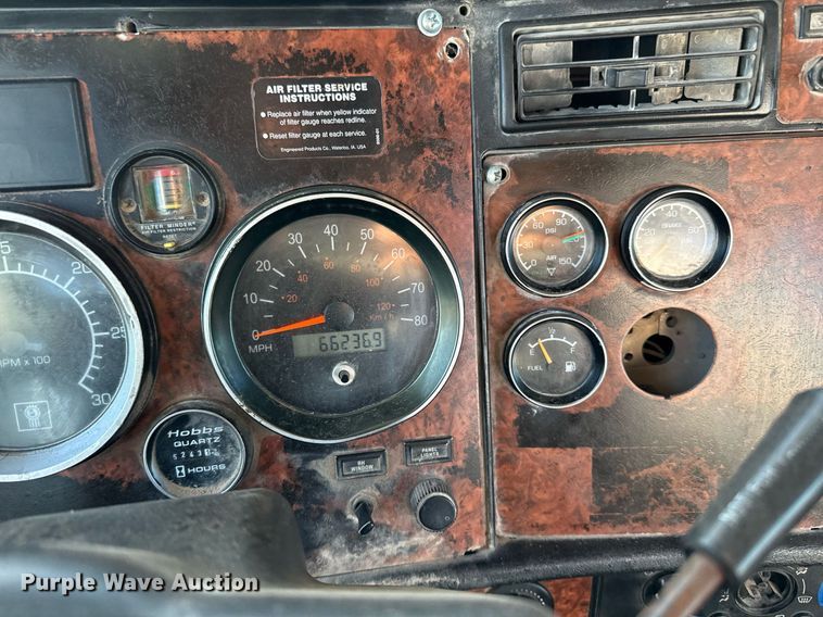 image for item DO2504 2006 Kenworth W900 ready mix truck