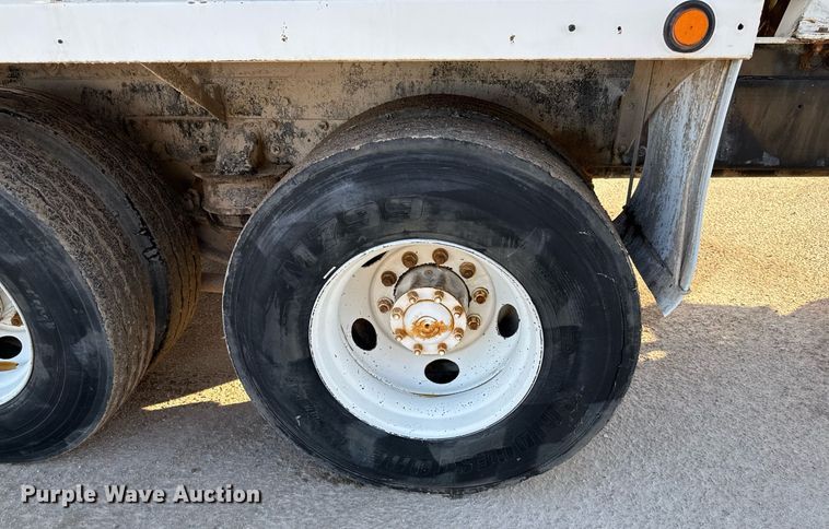 image for item DO2504 2006 Kenworth W900 ready mix truck