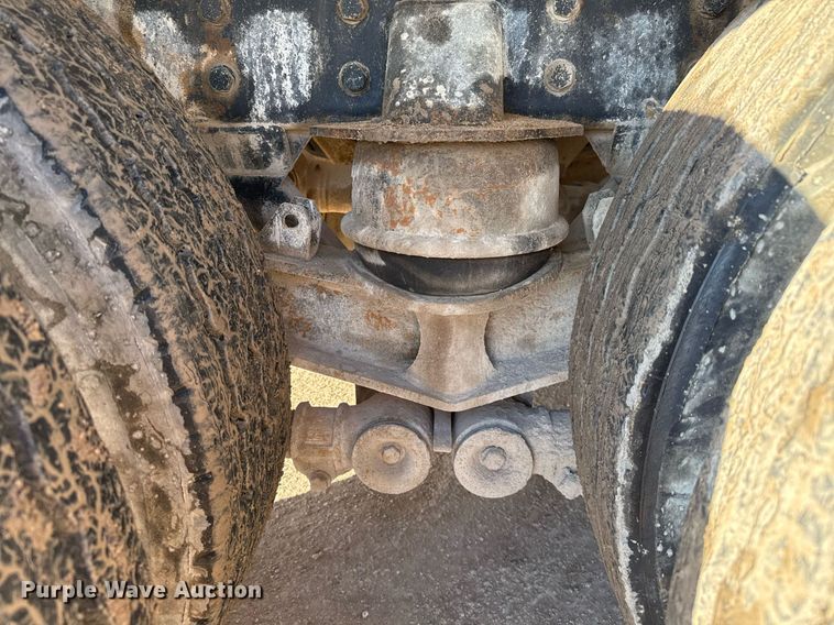 image for item DO2504 2006 Kenworth W900 ready mix truck