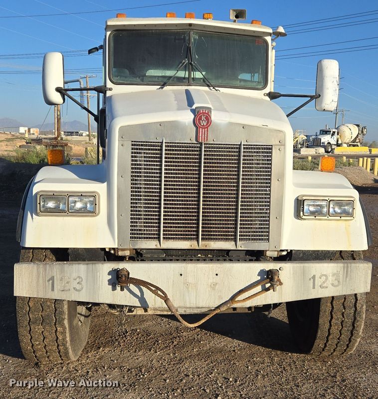 image for item DO2505 2006 Kenworth W900 ready mix truck
