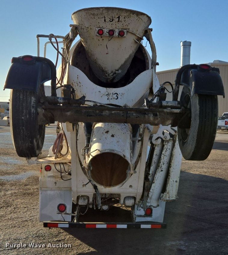 image for item DO2505 2006 Kenworth W900 ready mix truck