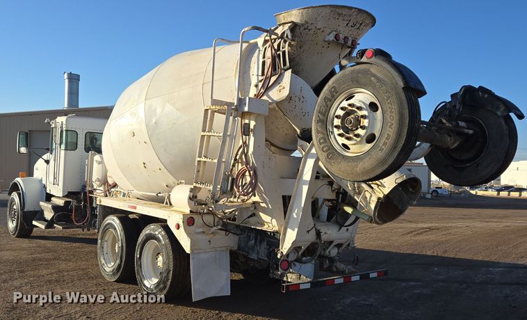 image for item DO2505 2006 Kenworth W900 ready mix truck