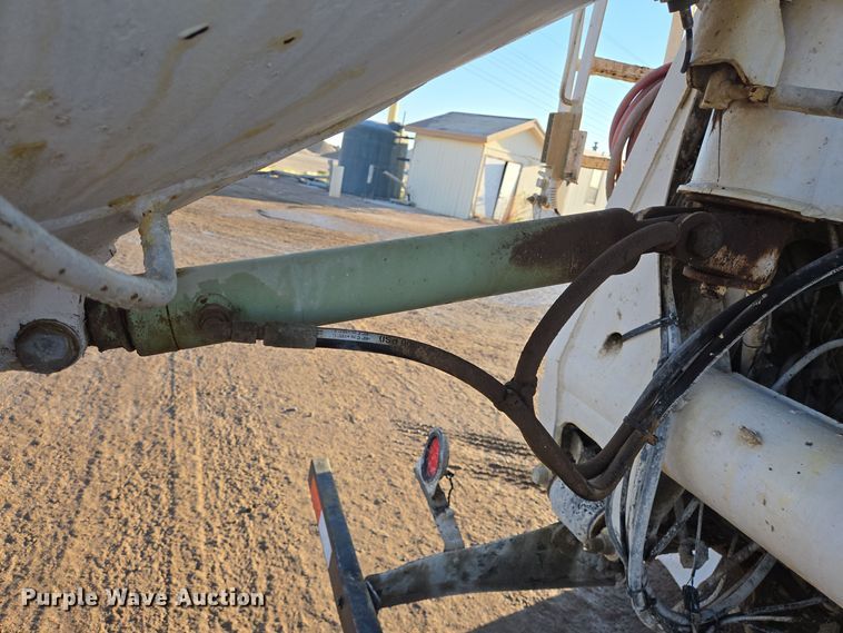 image for item DO2505 2006 Kenworth W900 ready mix truck