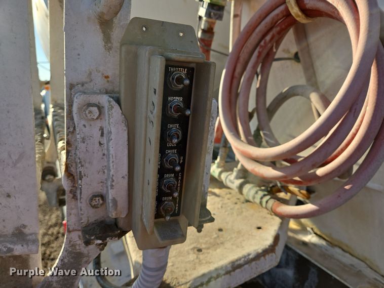 image for item DO2505 2006 Kenworth W900 ready mix truck