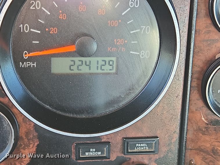 image for item DO2505 2006 Kenworth W900 ready mix truck