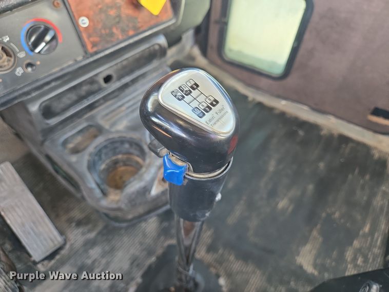 image for item DO2505 2006 Kenworth W900 ready mix truck