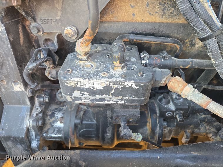 image for item DO2505 2006 Kenworth W900 ready mix truck