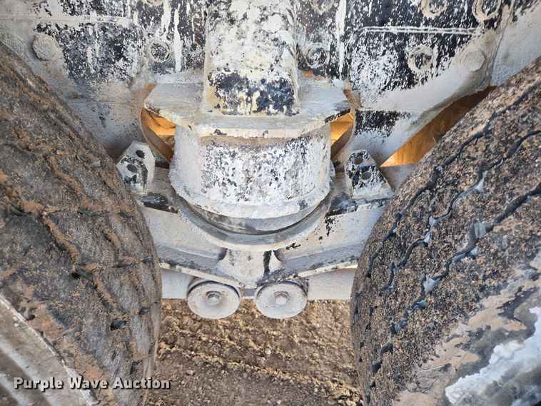 image for item DO2505 2006 Kenworth W900 ready mix truck