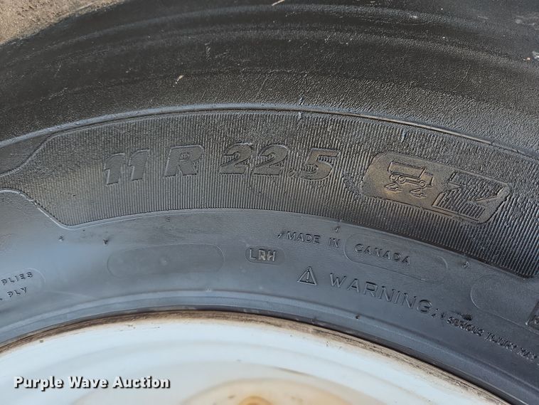 image for item DO2505 2006 Kenworth W900 ready mix truck