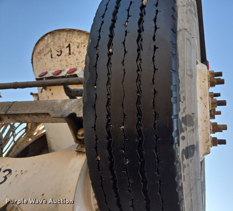 image for item DO2505 2006 Kenworth W900 ready mix truck