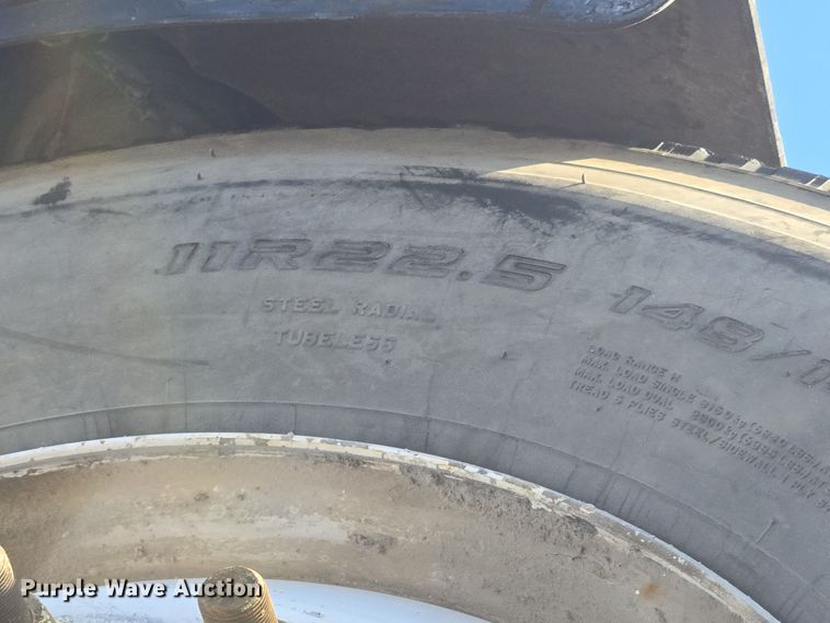 image for item DO2505 2006 Kenworth W900 ready mix truck