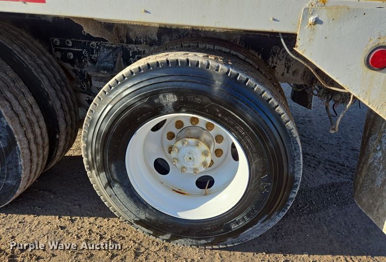 image for item DO2505 2006 Kenworth W900 ready mix truck