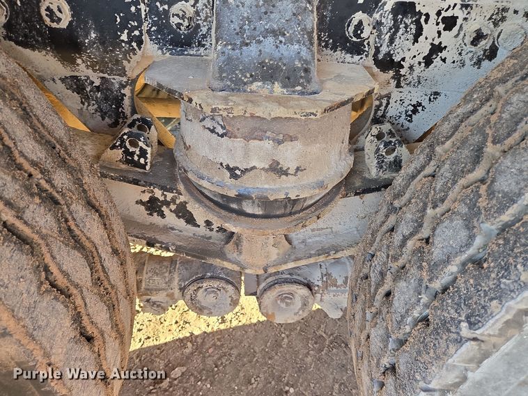 image for item DO2505 2006 Kenworth W900 ready mix truck