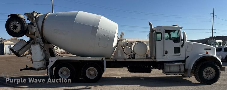 image for item DO2506 2006 Kenworth W900 ready mix truck