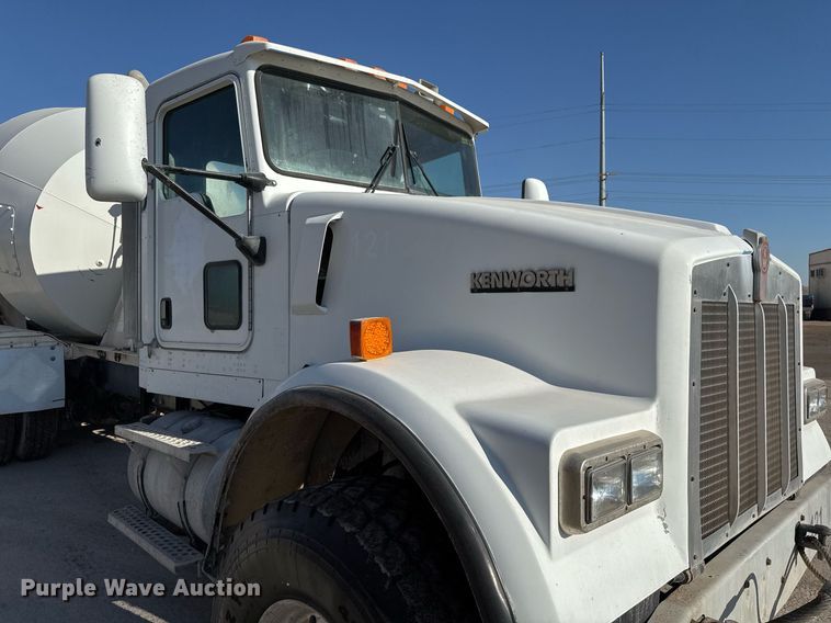 image for item DO2506 2006 Kenworth W900 ready mix truck