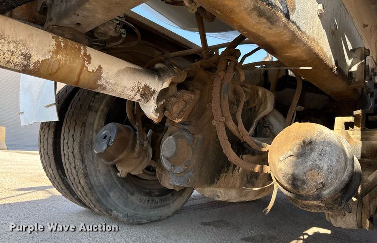 image for item DO2506 2006 Kenworth W900 ready mix truck