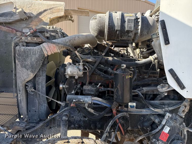 image for item DO2506 2006 Kenworth W900 ready mix truck