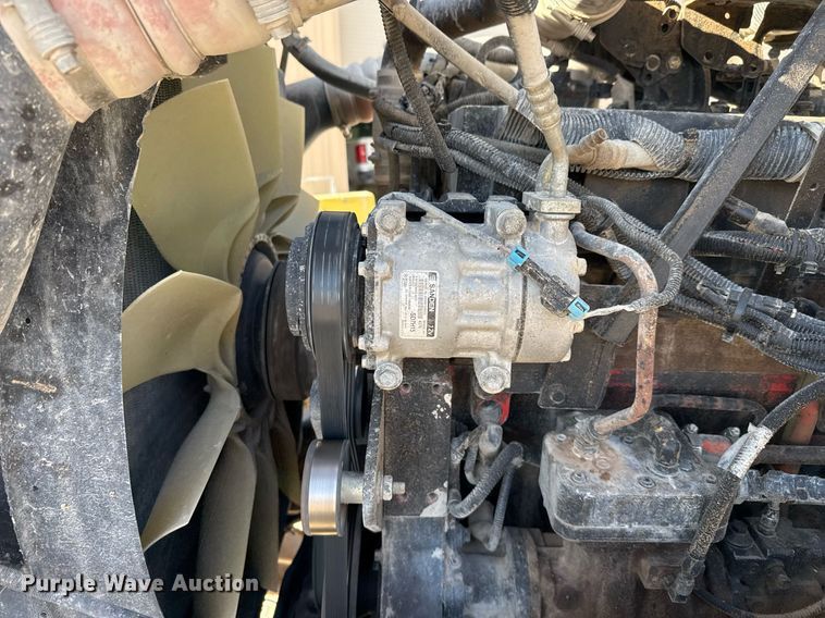 image for item DO2506 2006 Kenworth W900 ready mix truck