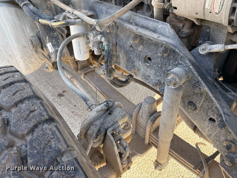 image for item DO2506 2006 Kenworth W900 ready mix truck