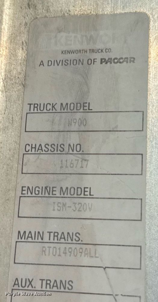 image for item DO2506 2006 Kenworth W900 ready mix truck